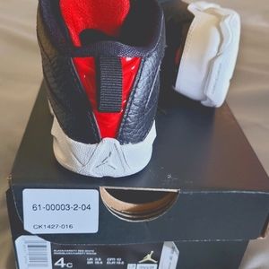 Jordan 4C